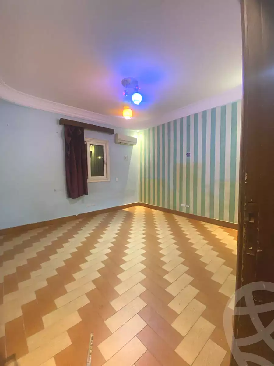 https://aqarmap.com.eg/ar/listing/7119845-for-rent-cairo-new-cairo-el-ahyaa-fifth-neighborhood-street-28
