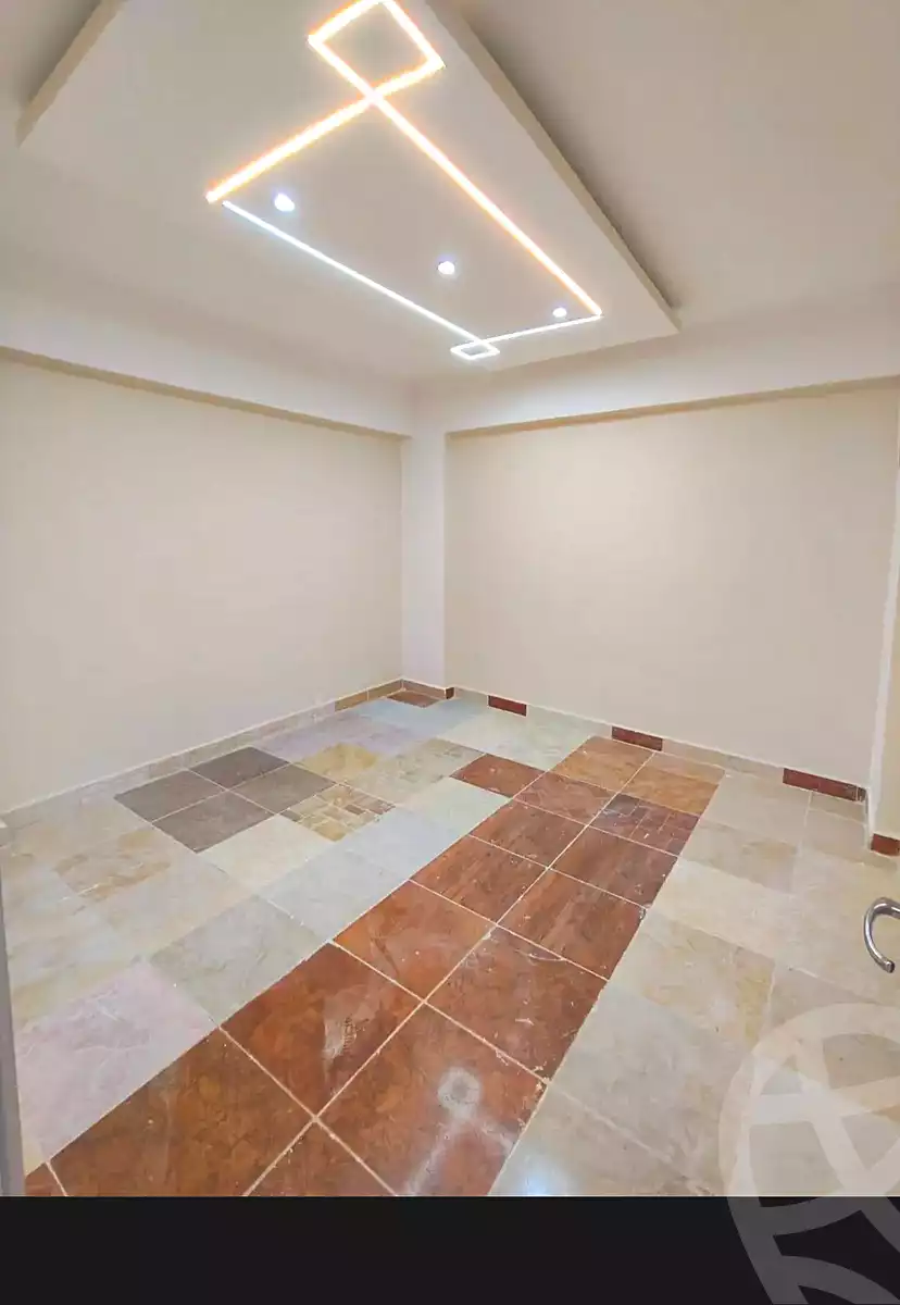 https://aqarmap.com.eg/ar/listing/7120018-for-sale-alexandria-lsywf-el-falki