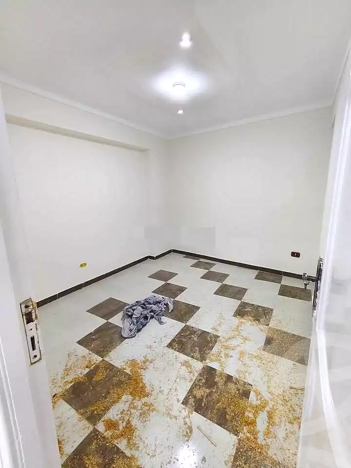 https://aqarmap.com.eg/ar/listing/7120267-for-sale-alexandria-lsywf-el-falki