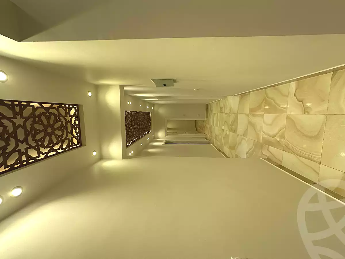 https://aqarmap.com.eg/ar/listing/7099373-for-sale-cairo-el-sheikh-zayed-city-el-hay-el-khames-lhy-lkhms