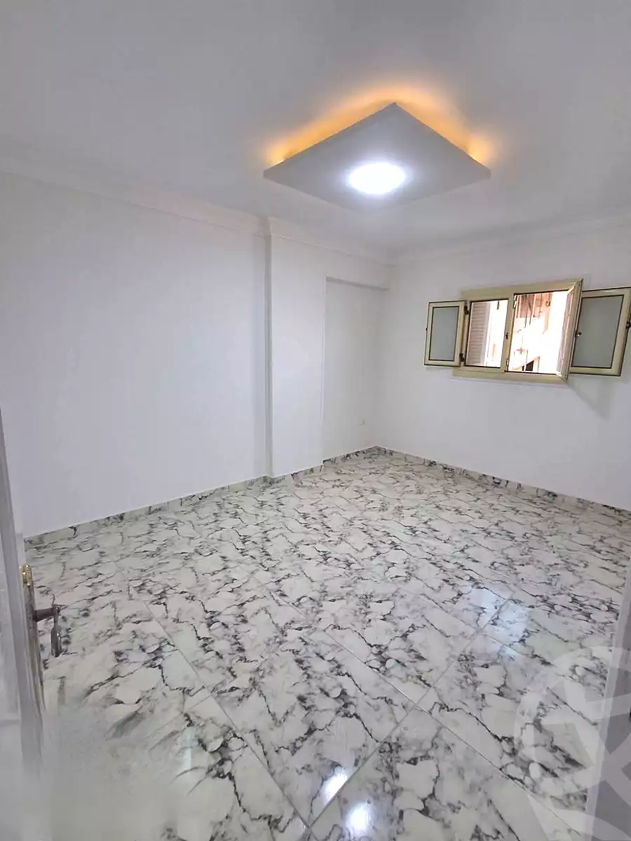 https://aqarmap.com.eg/ar/listing/7120312-for-sale-alexandria-lsywf-gamila-abu-herid-st