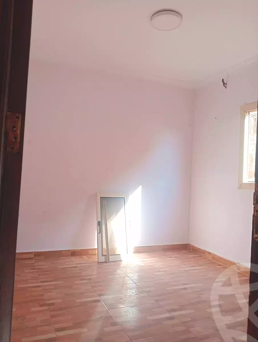 https://aqarmap.com.eg/ar/listing/7121018-for-sale-alexandria-al-agamy-lbytsh-el-hanafeya-st