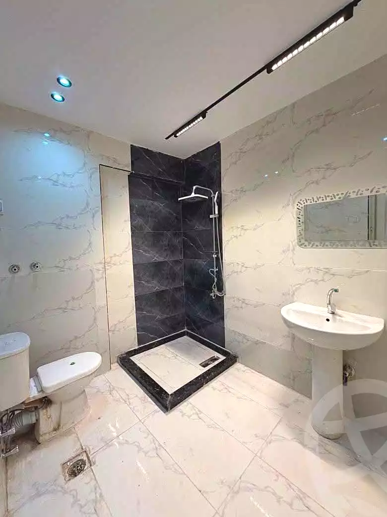 https://aqarmap.com.eg/ar/listing/7121023-for-sale-alexandria-al-agamy-lbytsh-bianchiii