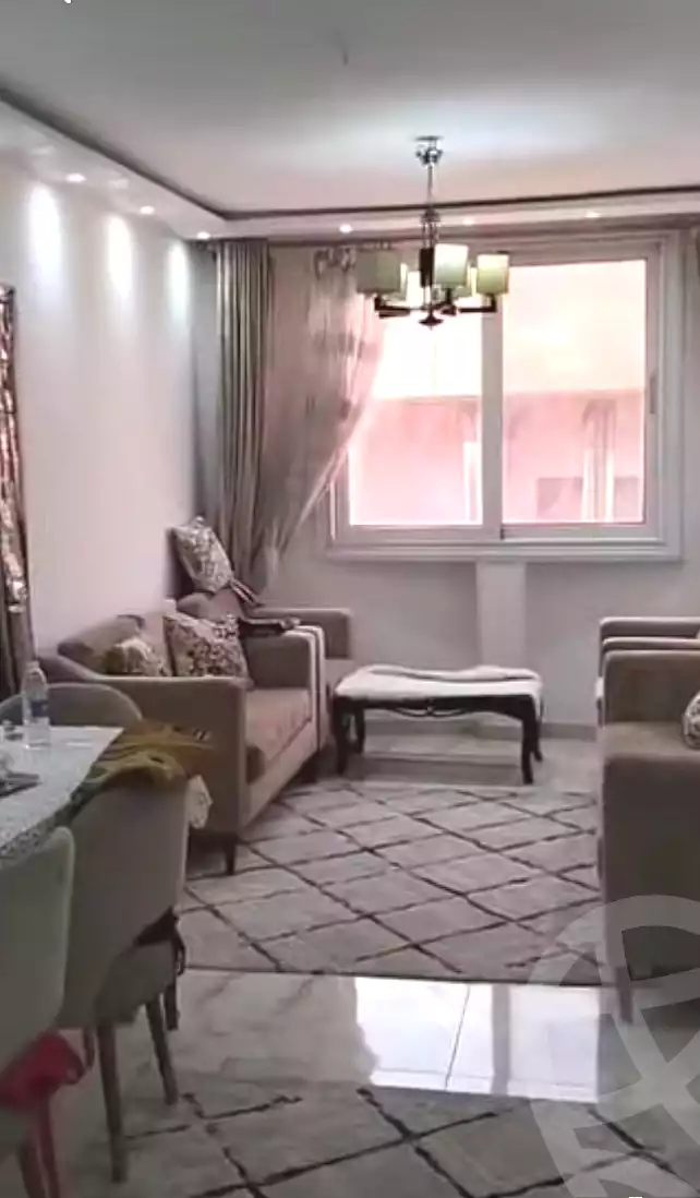 https://aqarmap.com.eg/en/listing/7121039-for-sale-cairo-helwan-hadayek-helwan-nile-corniche-st