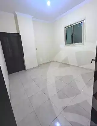 https://aqarmap.com.eg/en/listing/7121058-for-sale-cairo-helwan-hadayek-helwan-nile-corniche-st