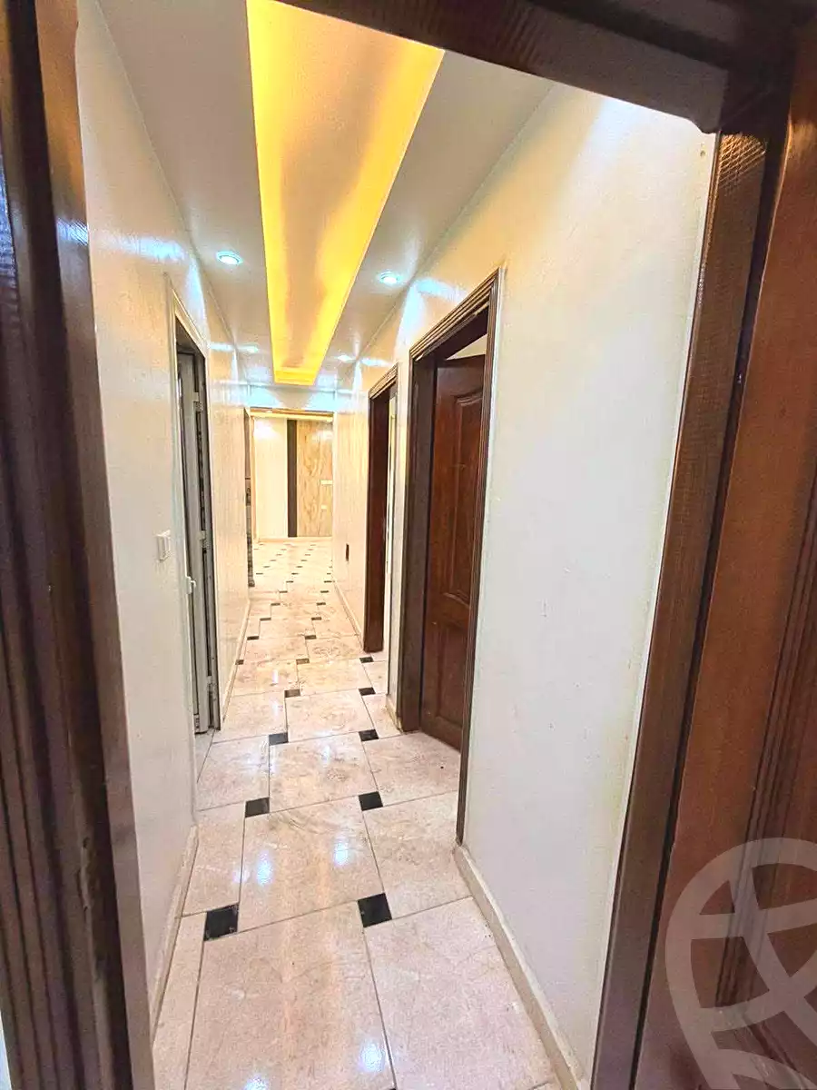 https://aqarmap.com.eg/ar/listing/7121318-for-rent-cairo-elnozha-Streettt-27
