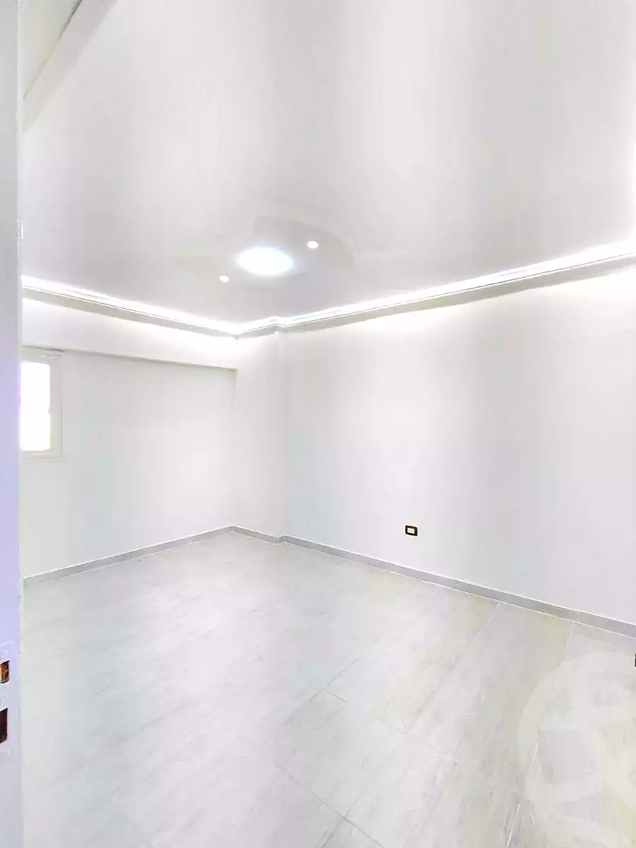https://aqarmap.com.eg/ar/listing/7121291-for-sale-alexandria-al-agamy-shataa-el-nakheel