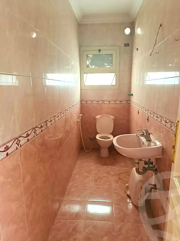 https://aqarmap.com.eg/ar/listing/7121746-for-sale-cairo-shoubra-corniche-el-nile-st
