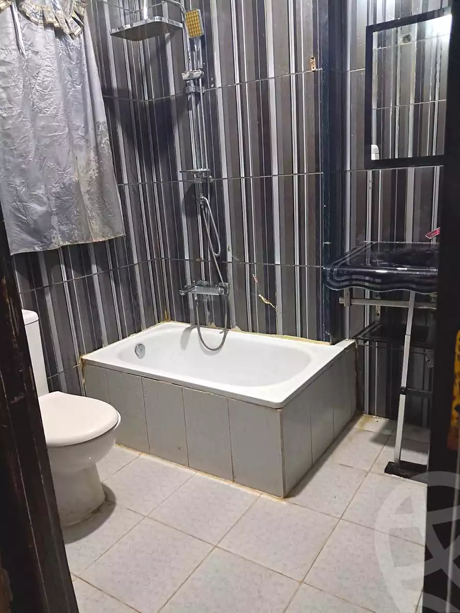 https://aqarmap.com.eg/ar/listing/7121796-for-sale-cairo-helwan-mnshy-yn-hlwn-rael-st
