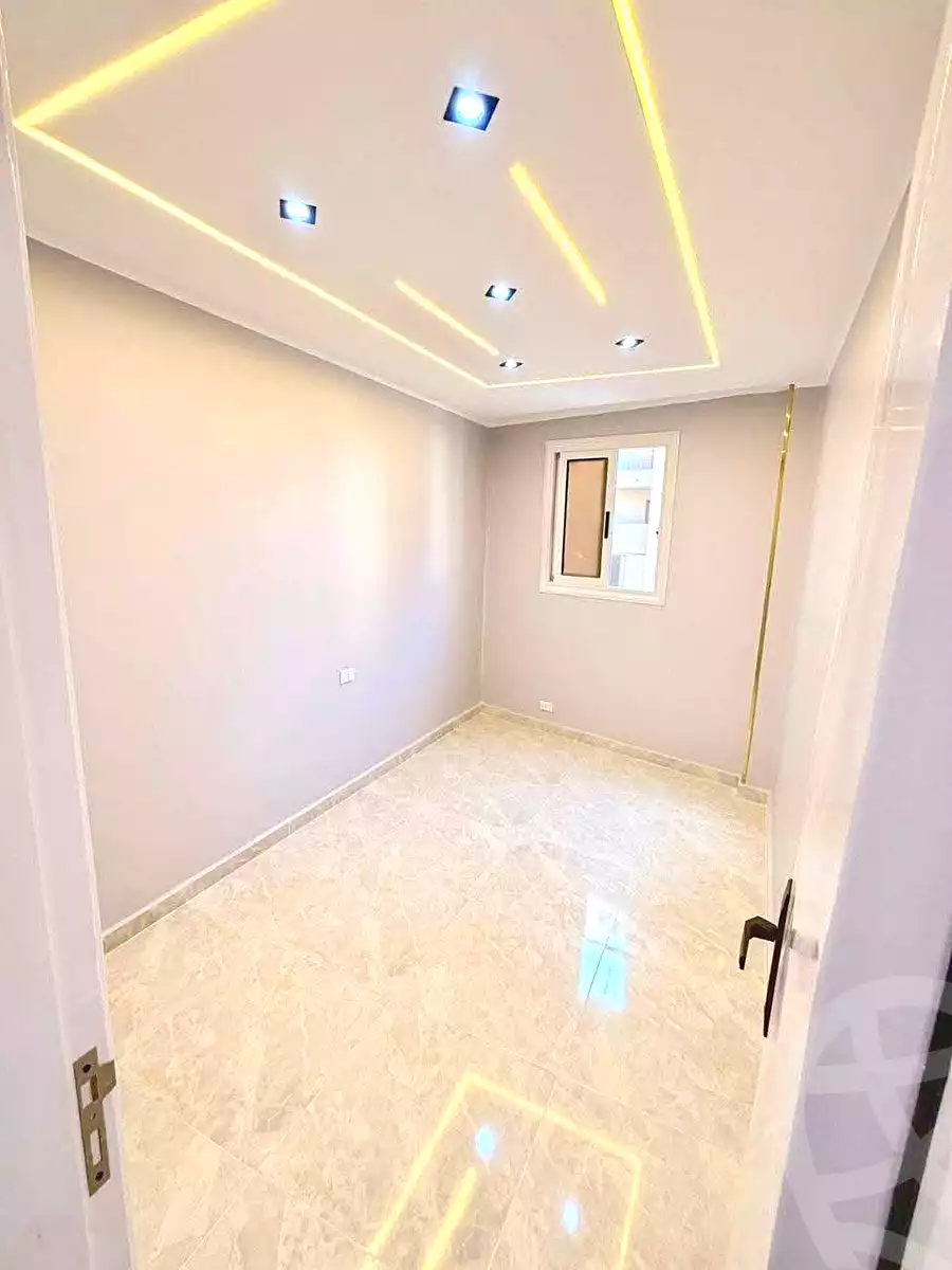 https://aqarmap.com.eg/en/listing/7121850-for-sale-alexandria-miami-45-street