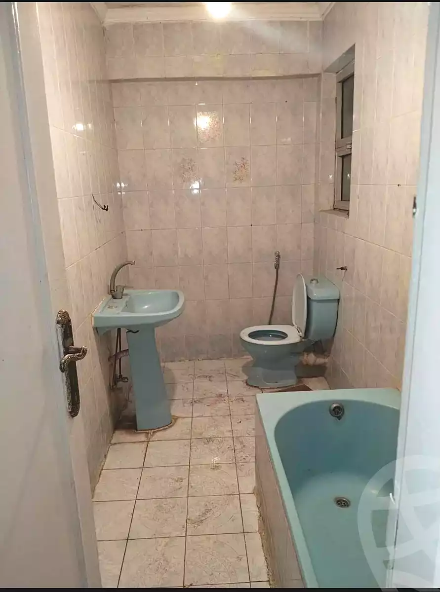 https://aqarmap.com.eg/ar/listing/7121880-for-rent-alexandria-sydy-bshr-sydy-bshr-bhry-gamal-abd-el-nasir-st