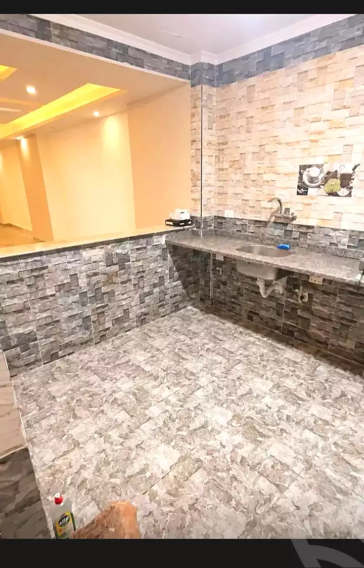https://aqarmap.com.eg/en/listing/7121889-for-rent-alexandria-ganaklis-shr-bw-qyr-tryq-lhry