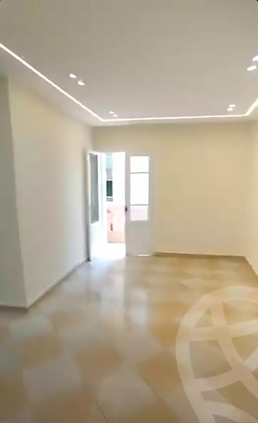 https://aqarmap.com.eg/en/listing/7121891-for-sale-alexandria-miami-45-street