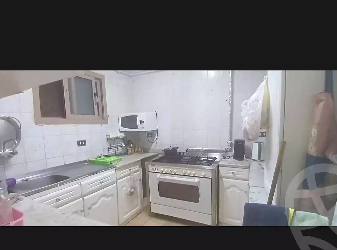 https://aqarmap.com.eg/ar/listing/7121902-for-rent-cairo-el-zaytun-lzytwn-lshrqy-toman-bai-st