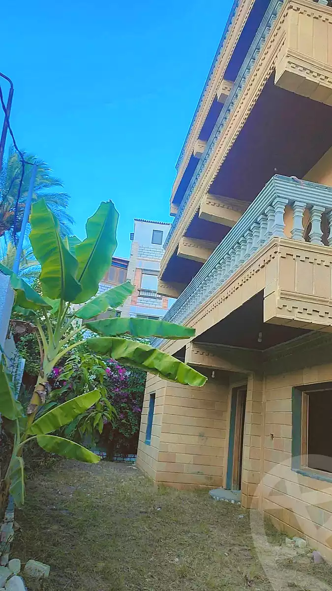 https://aqarmap.com.eg/en/listing/7121920-for-sale-alexandria-al-agamy-lbytsh-el-hanafeya-st