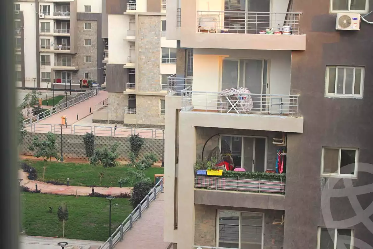 https://aqarmap.com.eg/ar/listing/7122023-for-sale-cairo-new-cairo-compounds-dar-misr-el-koronfel
