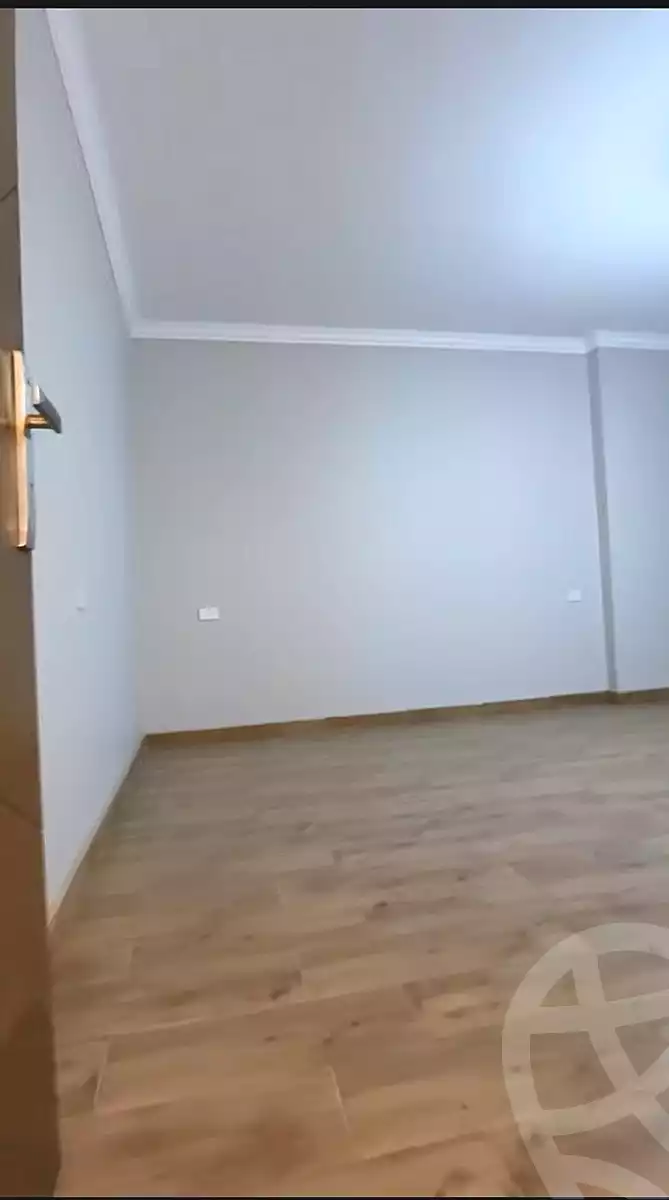 https://aqarmap.com.eg/en/listing/7122087-for-sale-cairo-elnozha-Streettt-27
