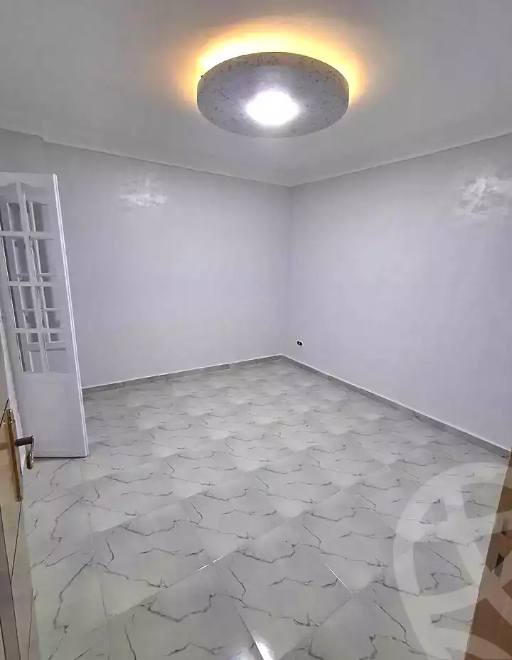 https://aqarmap.com.eg/ar/listing/7122153-for-sale-alexandria-lsywf-el-falki