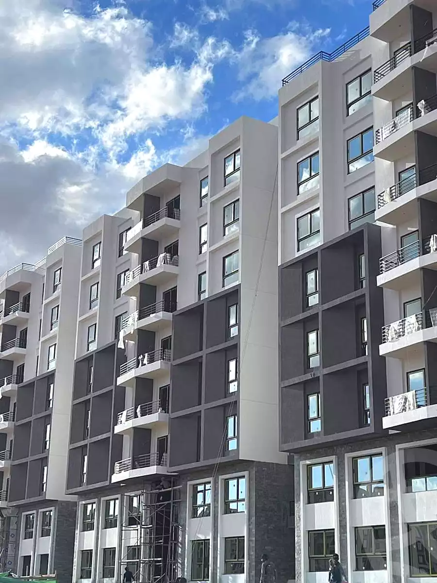 https://aqarmap.com.eg/en/listing/7122149-for-sale-cairo-new-administrative-capital-r7-green-avenue