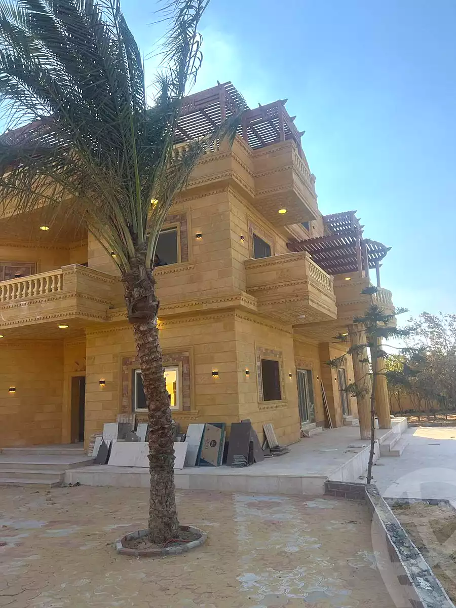 https://aqarmap.com.eg/ar/listing/7122222-for-sale-cairo-el-sheikh-zayed-city-lshykh-zyd-ljdyd-el-reef-el-oroby