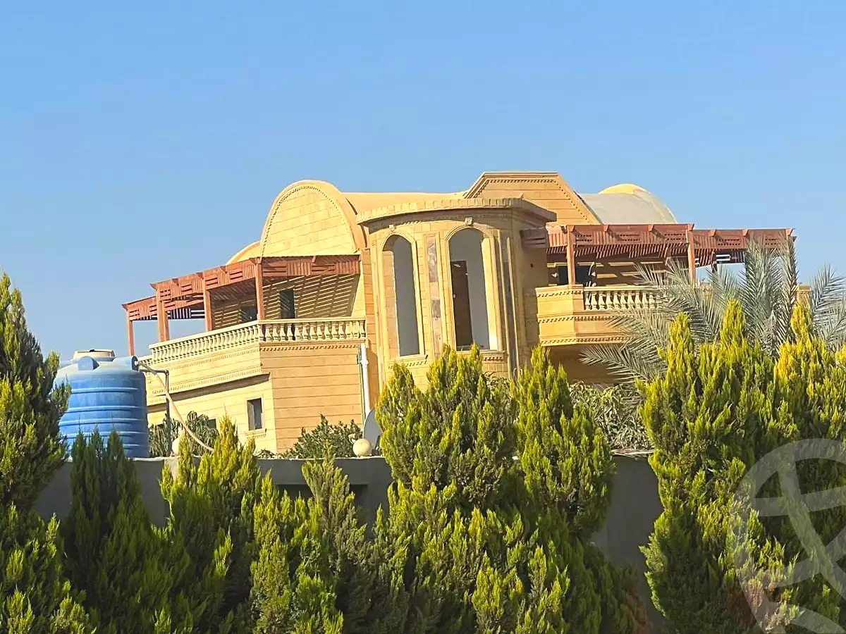 https://aqarmap.com.eg/ar/listing/7122222-for-sale-cairo-el-sheikh-zayed-city-lshykh-zyd-ljdyd-el-reef-el-oroby