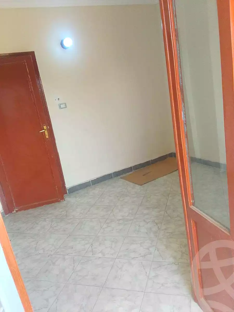 https://aqarmap.com.eg/en/listing/7122272-for-rent-cairo-helwan-mnshy-yn-hlwn-mansour-st