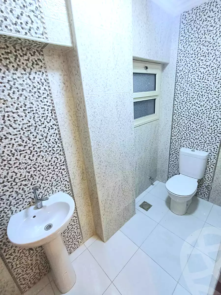 https://aqarmap.com.eg/en/listing/7122312-for-sale-cairo-new-cairo-el-banafsg-el-banafsag-omarat-al-gabri-st