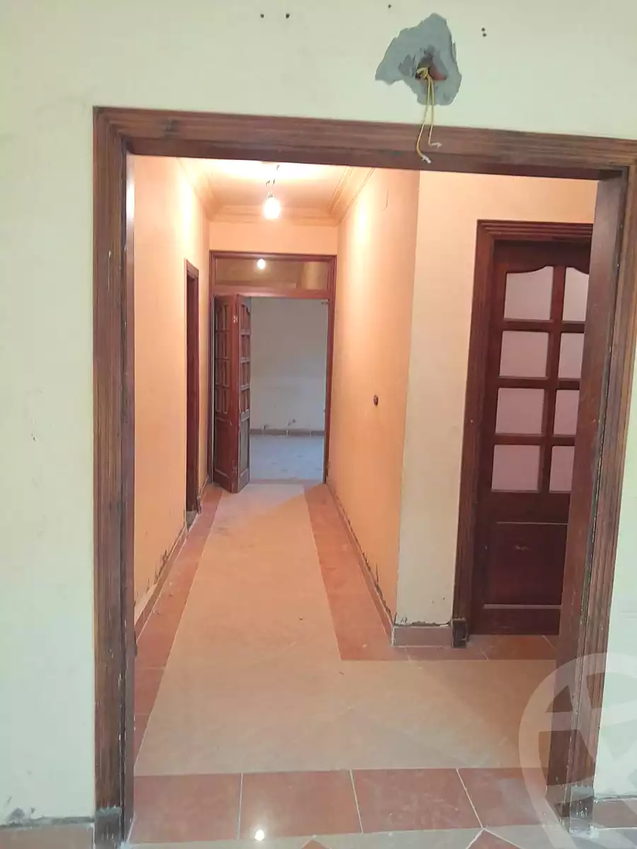 https://aqarmap.com.eg/ar/listing/7122359-for-sale-cairo-new-cairo-el-ahyaa-first-neighborhood-street-1
