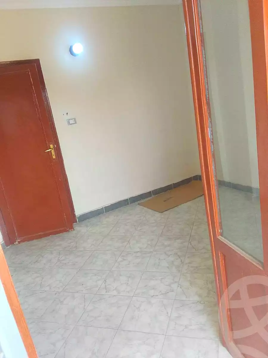 https://aqarmap.com.eg/en/listing/7122384-for-rent-cairo-helwan-mnshy-yn-hlwn-mansour-st