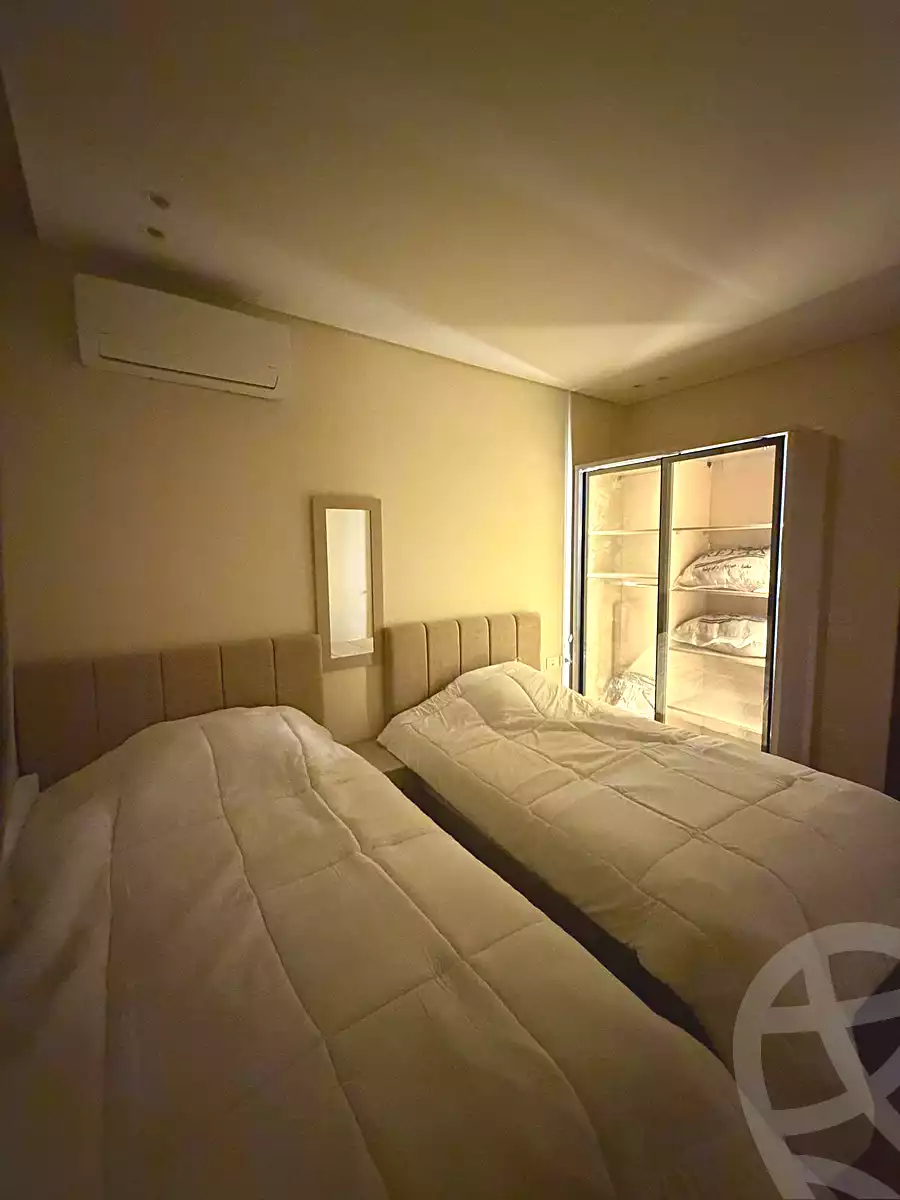 https://aqarmap.com.eg/en/listing/7122432-for-rent-cairo-new-cairo-compounds-lakeview-residence