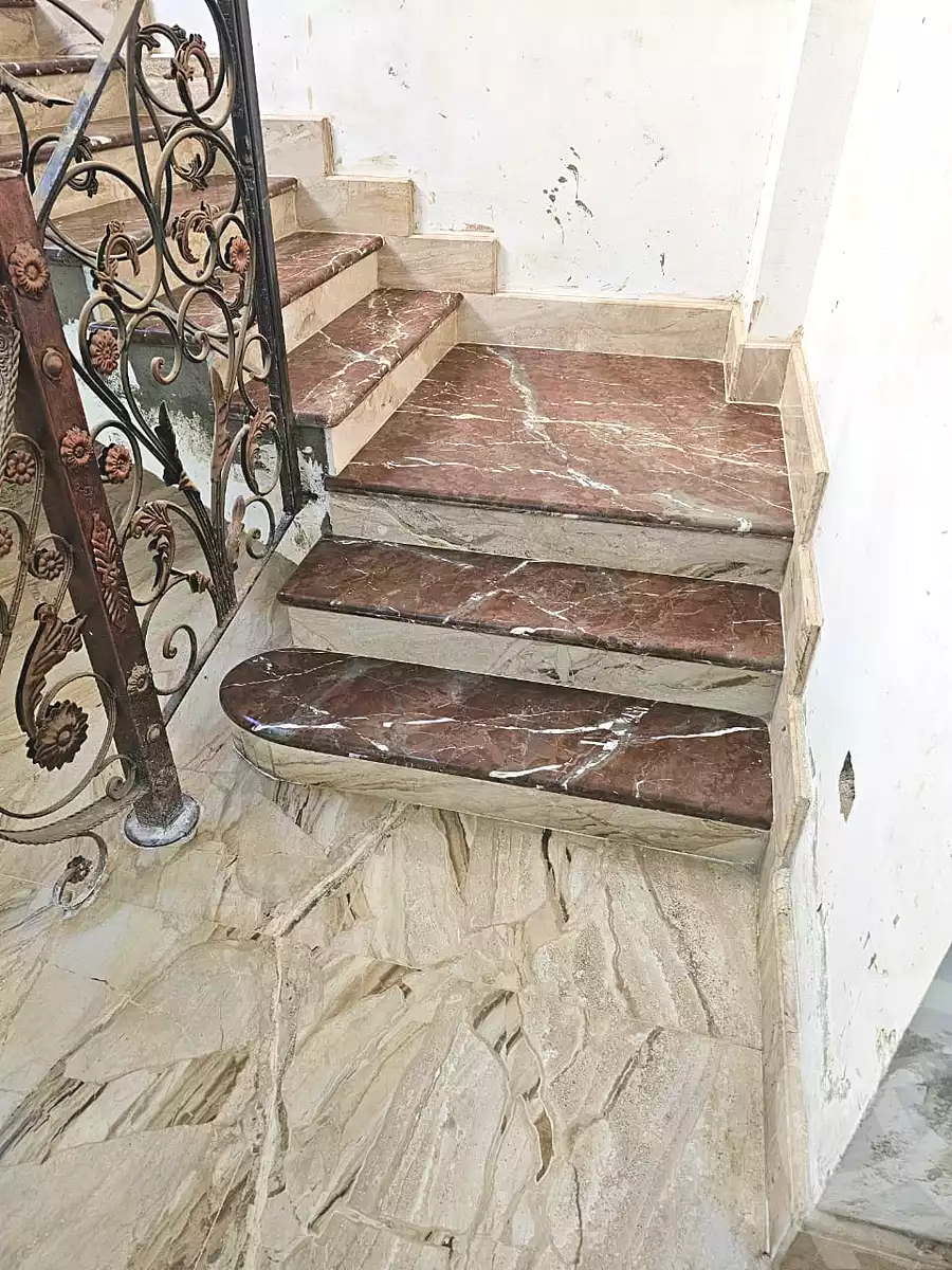 https://aqarmap.com.eg/ar/listing/7122460-for-sale-cairo-new-cairo-el-ahyaa-first-neighborhood-omar-ibn-abd-el-aziz-st