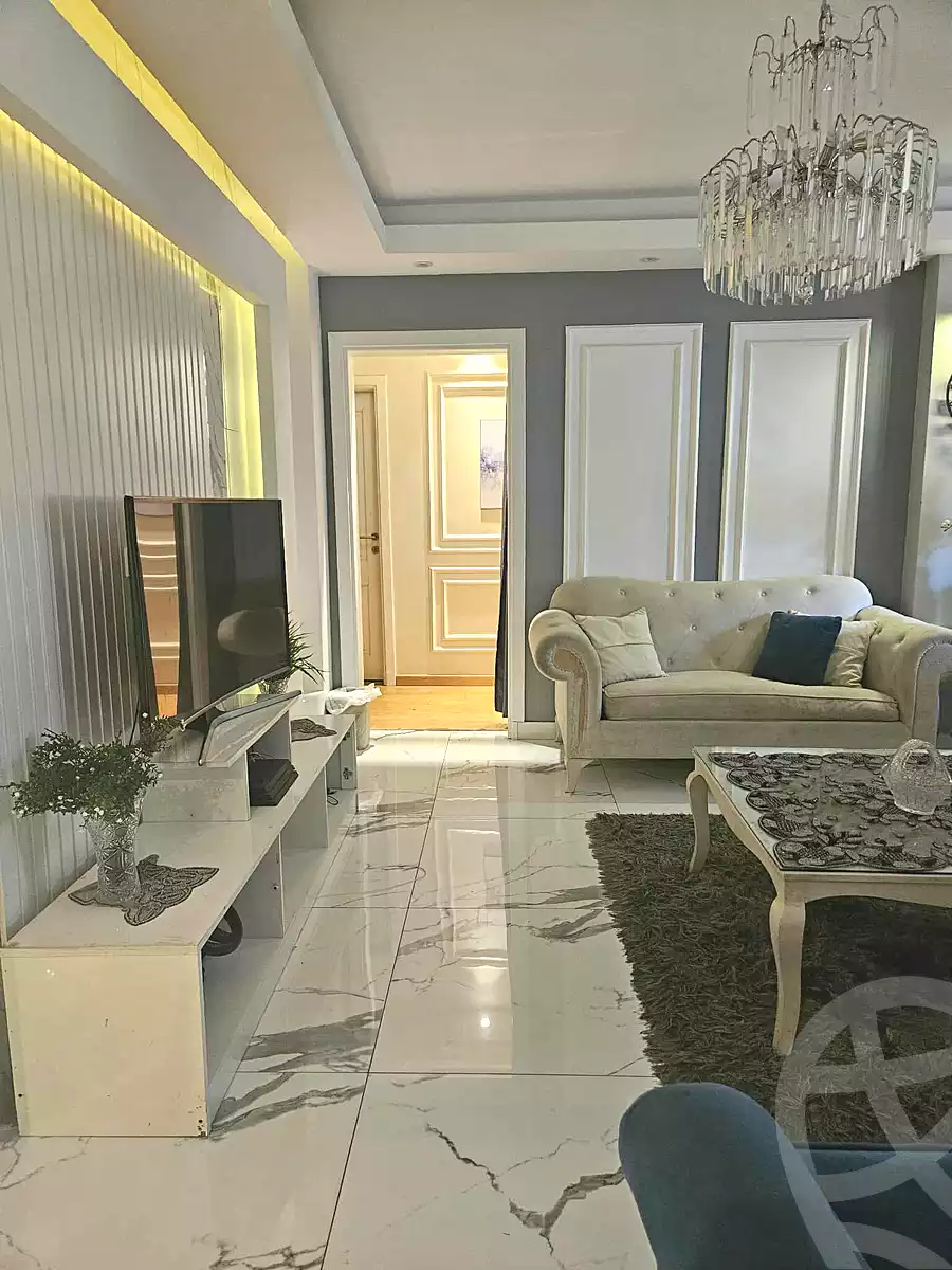 https://aqarmap.com.eg/ar/listing/7122519-for-sale-cairo-new-cairo-compounds-el-masrawiyeh