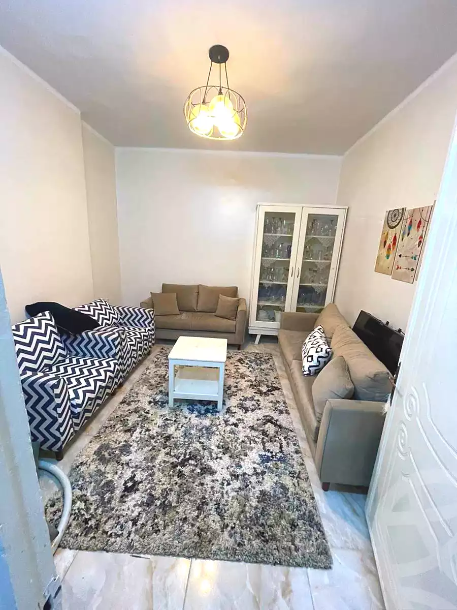 https://aqarmap.com.eg/en/listing/7122642-for-sale-cairo-helwan-helwan-el-sharkeya-ryad-pasha-st