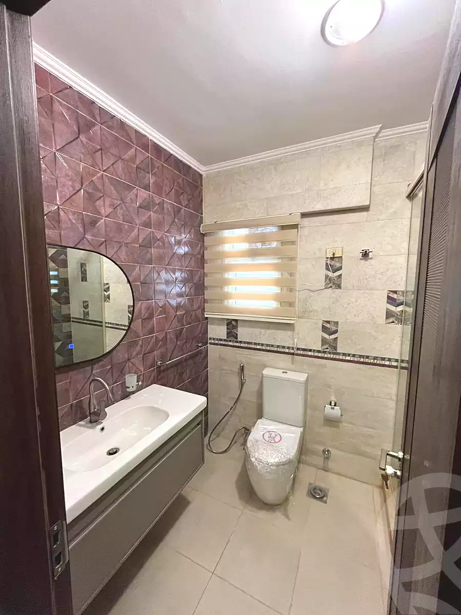 https://aqarmap.com.eg/ar/listing/7122698-for-sale-cairo-new-cairo-compounds-mwrd-fq-llttwyr