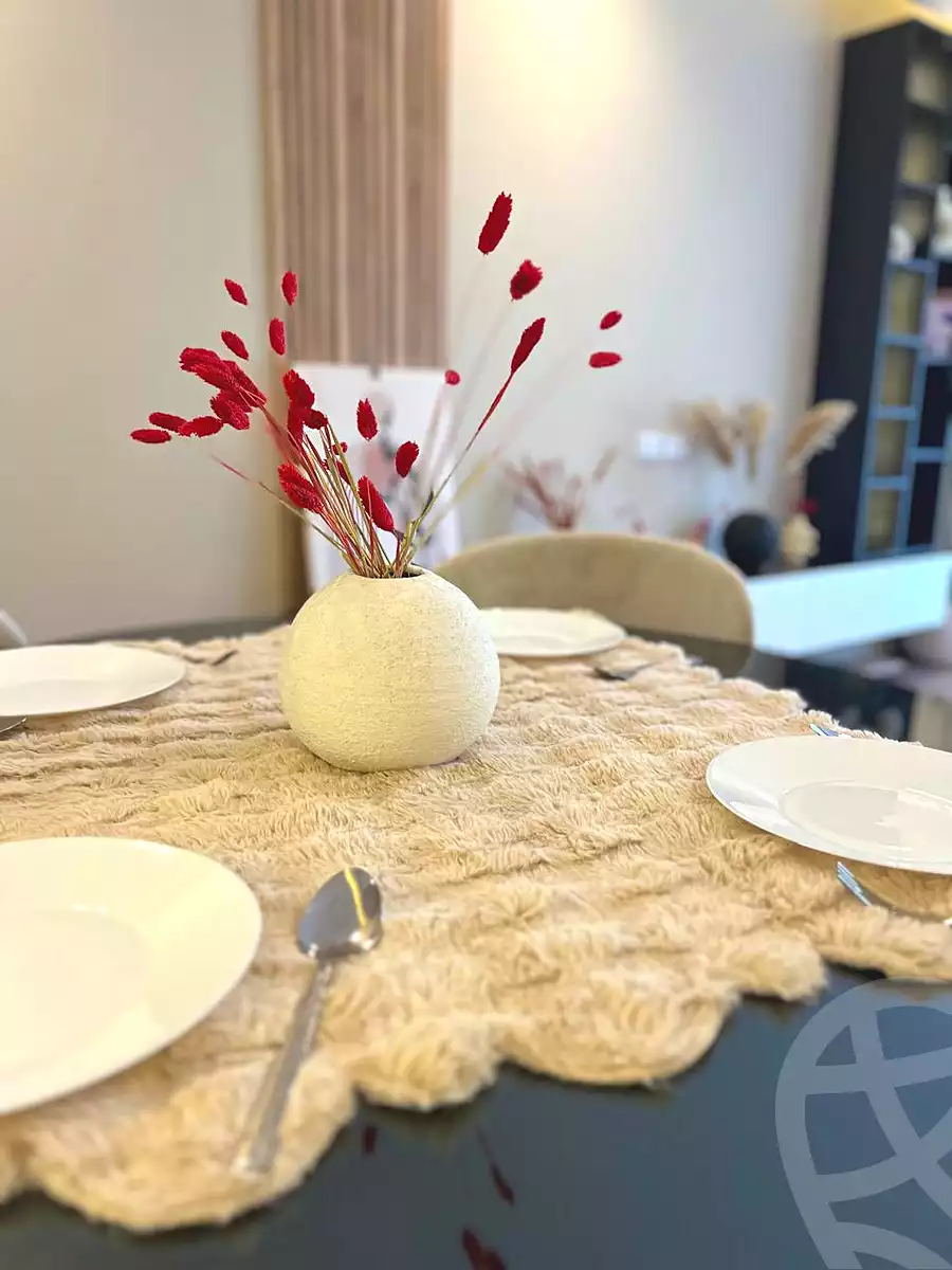 https://aqarmap.com.eg/ar/listing/7122864-for-rent-cairo-new-cairo-compounds-lakeview-residence