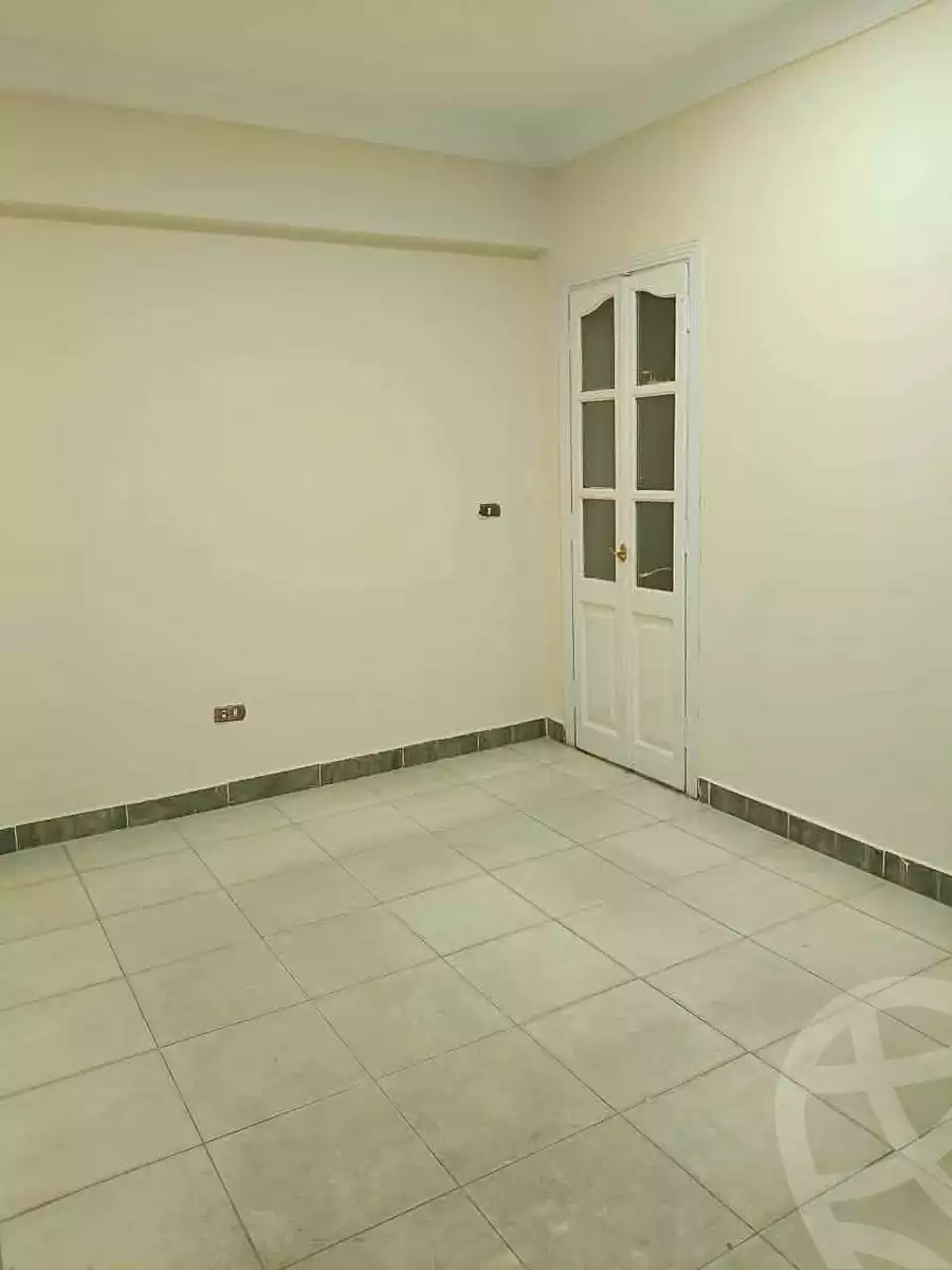 https://aqarmap.com.eg/ar/listing/7122953-for-rent-alexandria-el-asafra-l-sfr-bhry