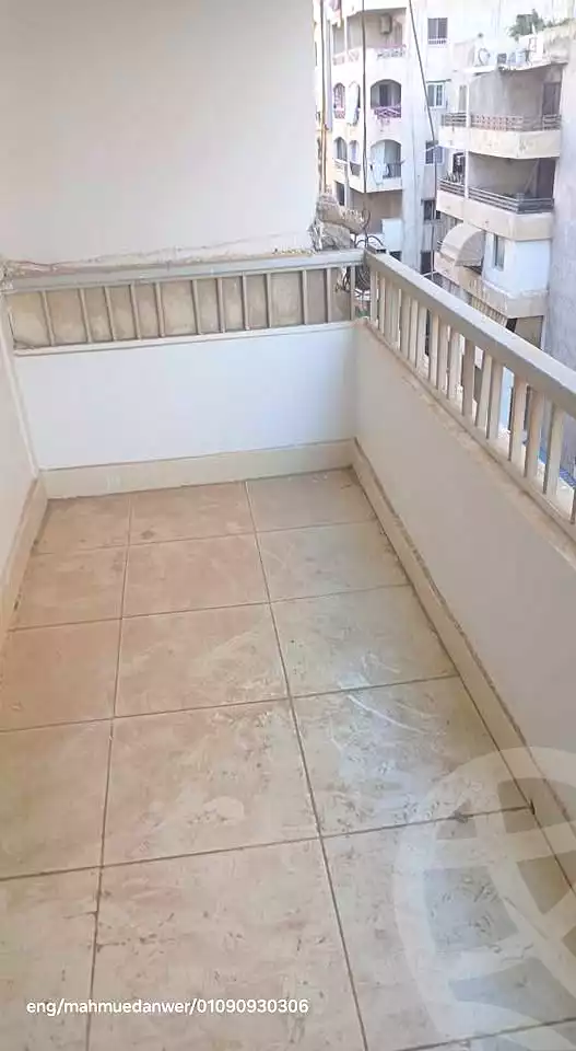 https://aqarmap.com.eg/ar/listing/7123089-for-sale-alexandria-al-agamy-lbytsh-bianchiii