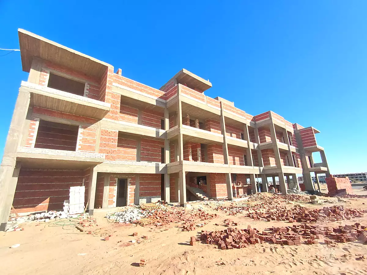 https://aqarmap.com.eg/ar/listing/7123048-for-sale-red-sea-hurghada-resorts-one-7-resort-ronberg