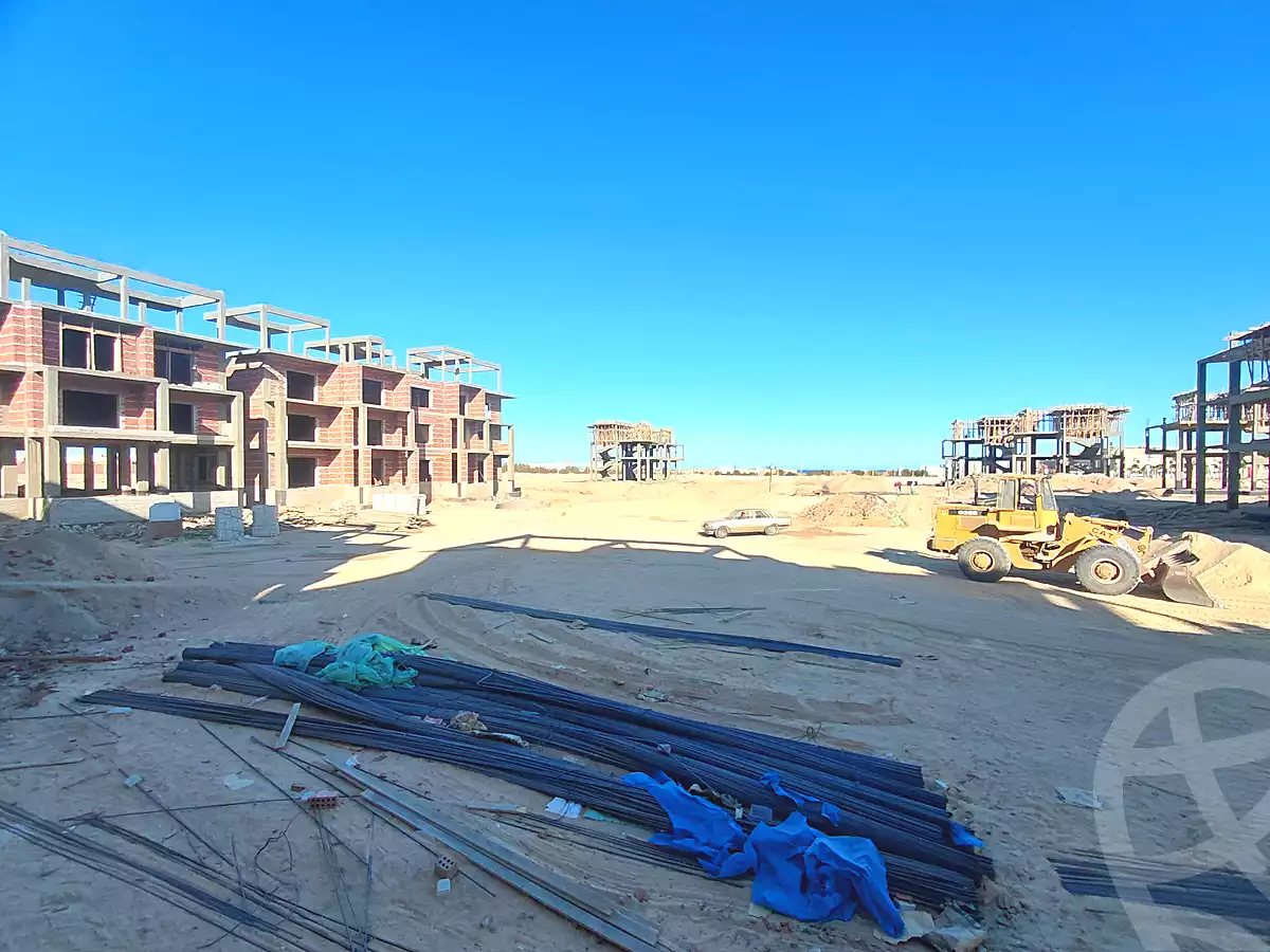 https://aqarmap.com.eg/ar/listing/7123070-for-sale-red-sea-hurghada-resorts-one-7-resort-ronberg