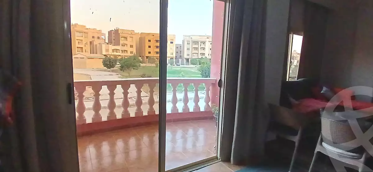 https://aqarmap.com.eg/ar/listing/7123109-for-sale-cairo-new-cairo-south-investors-mohammed-nagib-axis-st