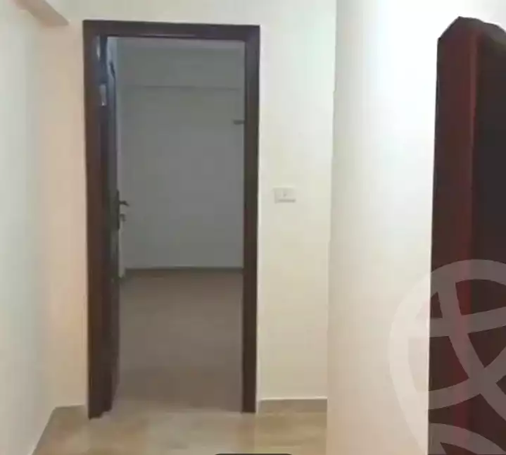 https://aqarmap.com.eg/ar/listing/7123151-for-rent-alexandria-sporting-ahmed-allam-st