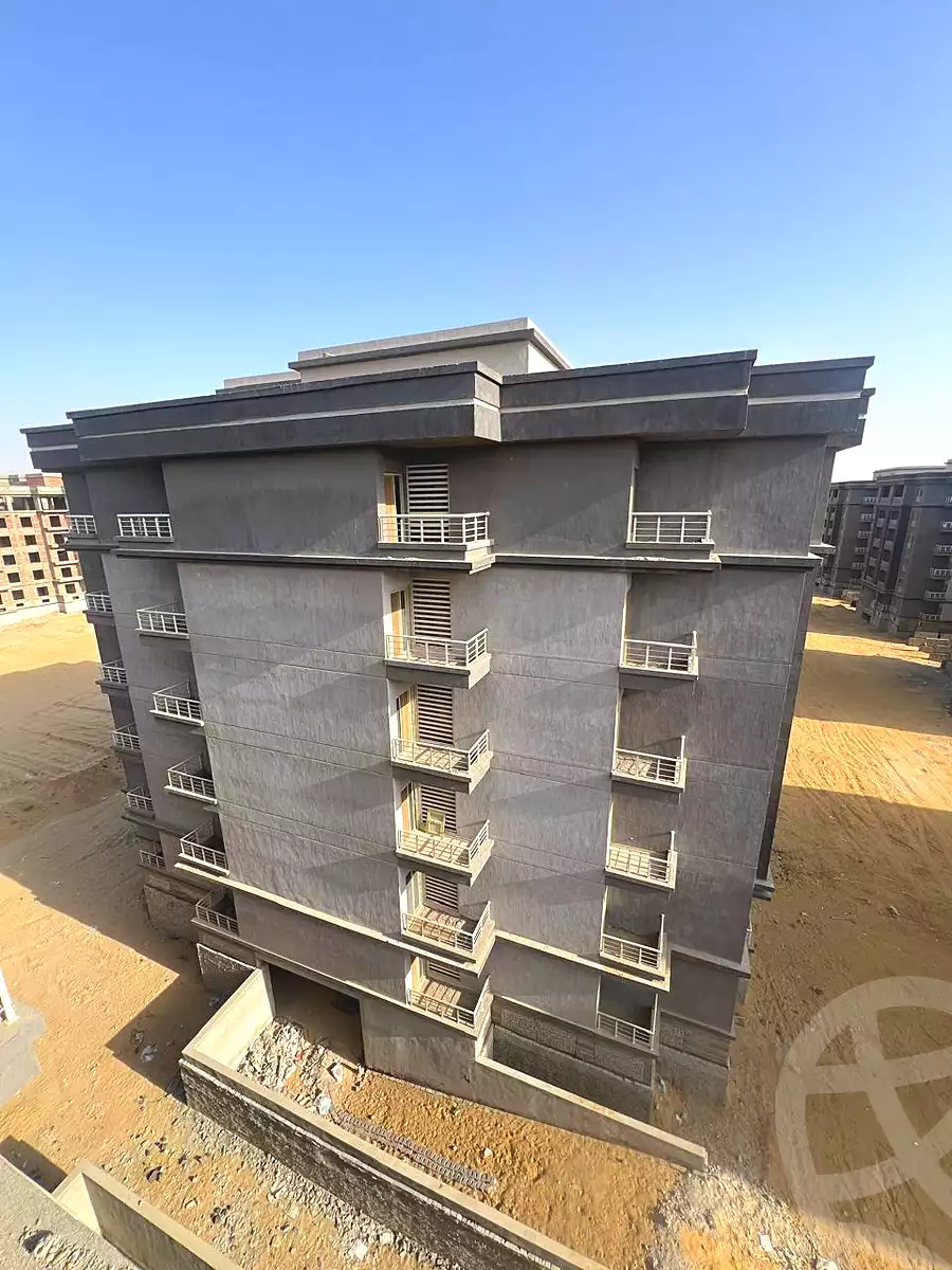 https://aqarmap.com.eg/ar/listing/7123157-for-sale-cairo-new-cairo-compounds-tiba-rose-el-defaa-el-gawy