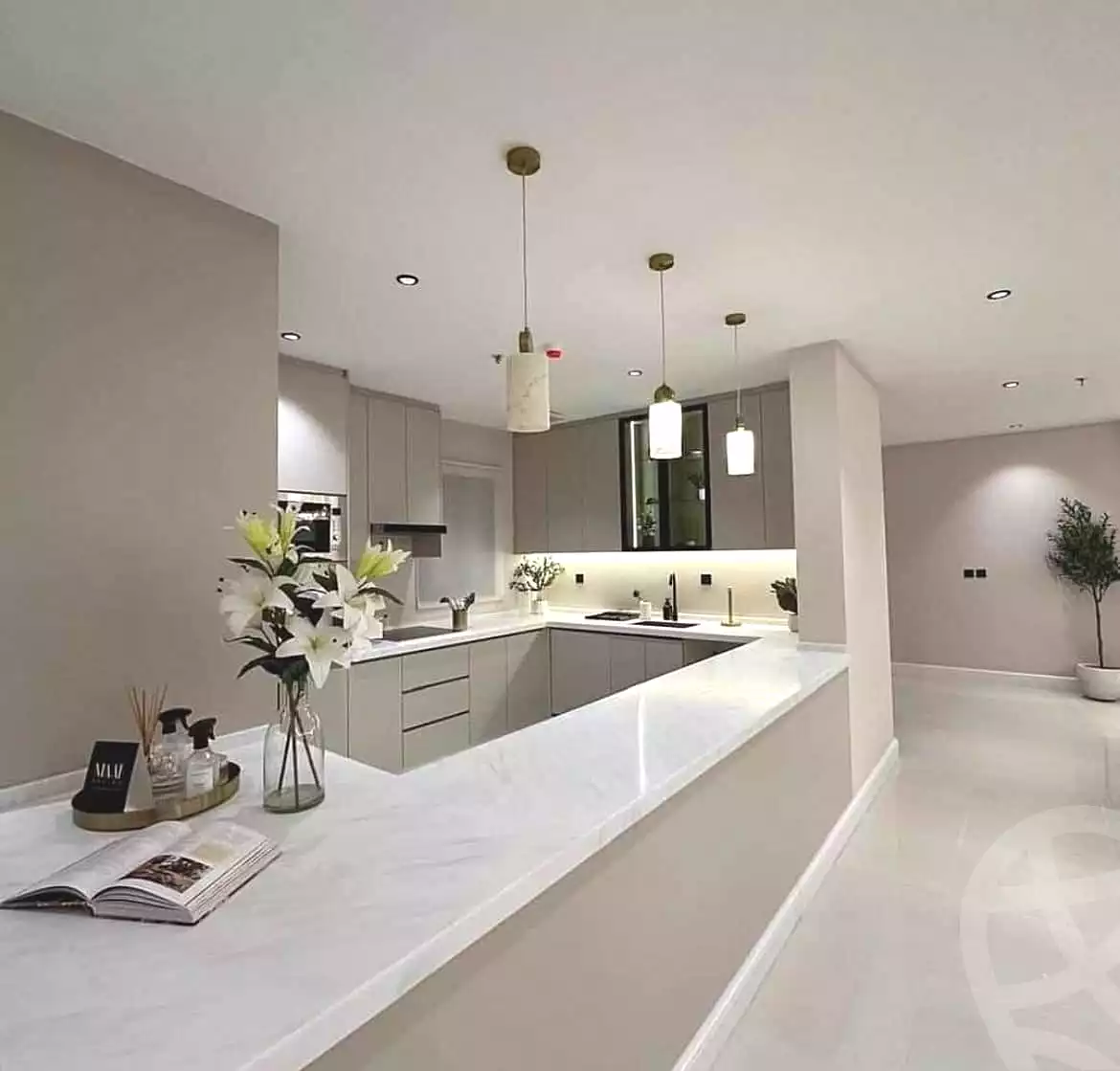 https://aqarmap.com.eg/ar/listing/7123335-for-sale-cairo-new-cairo-compounds-el-patio-oro
