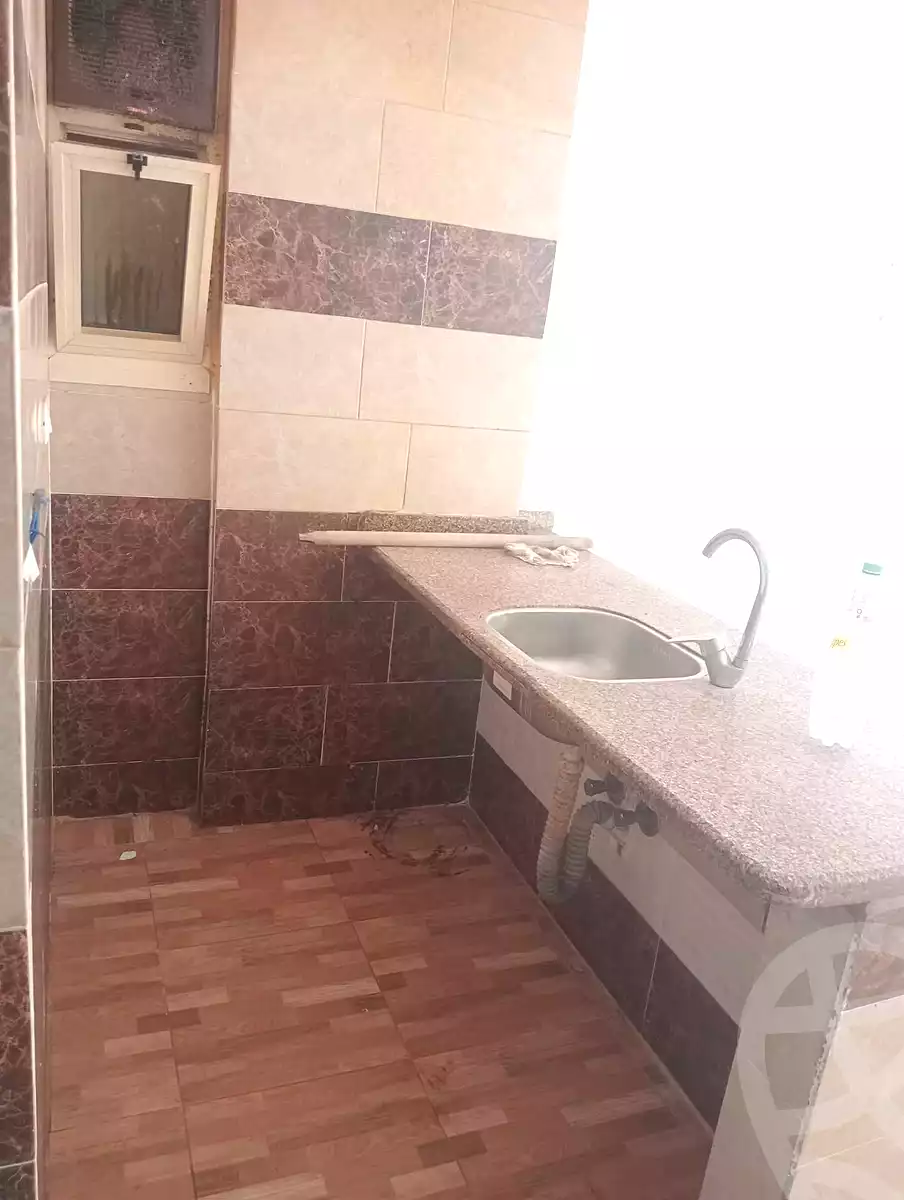 https://aqarmap.com.eg/ar/listing/7123395-for-sale-alexandria-al-agamy-lbytsh-el-hanafeya-st