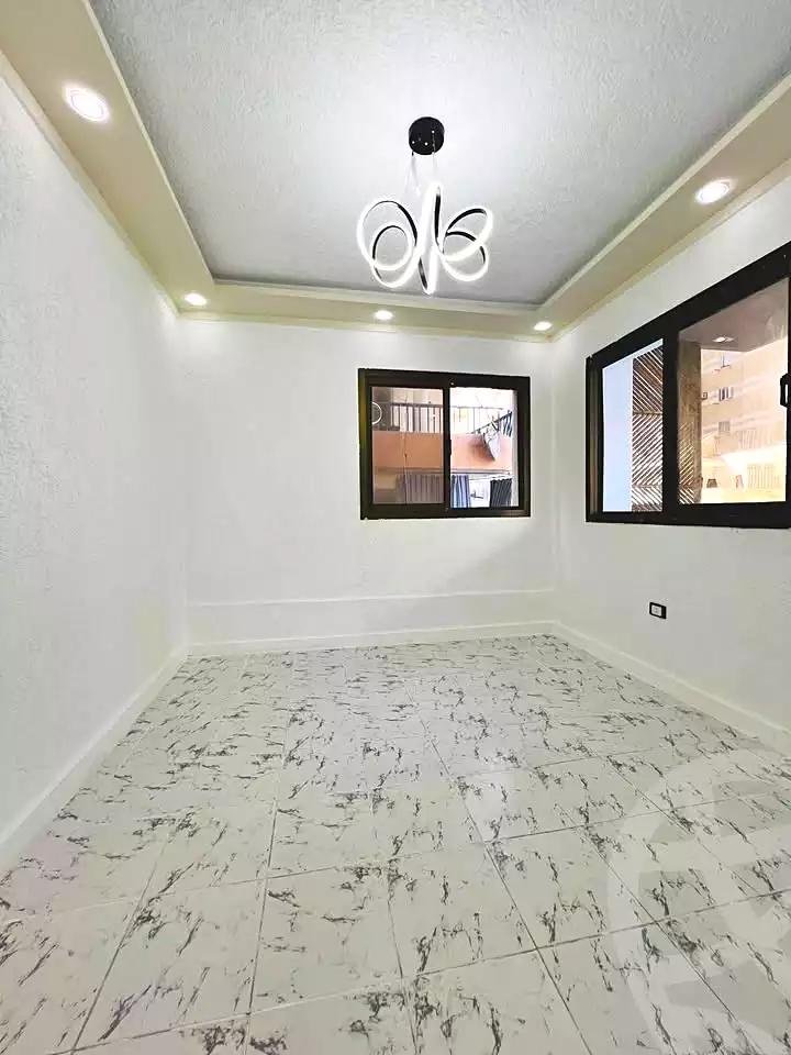 https://aqarmap.com.eg/ar/listing/7123474-for-sale-alexandria-al-agamy-shataa-el-nakheel