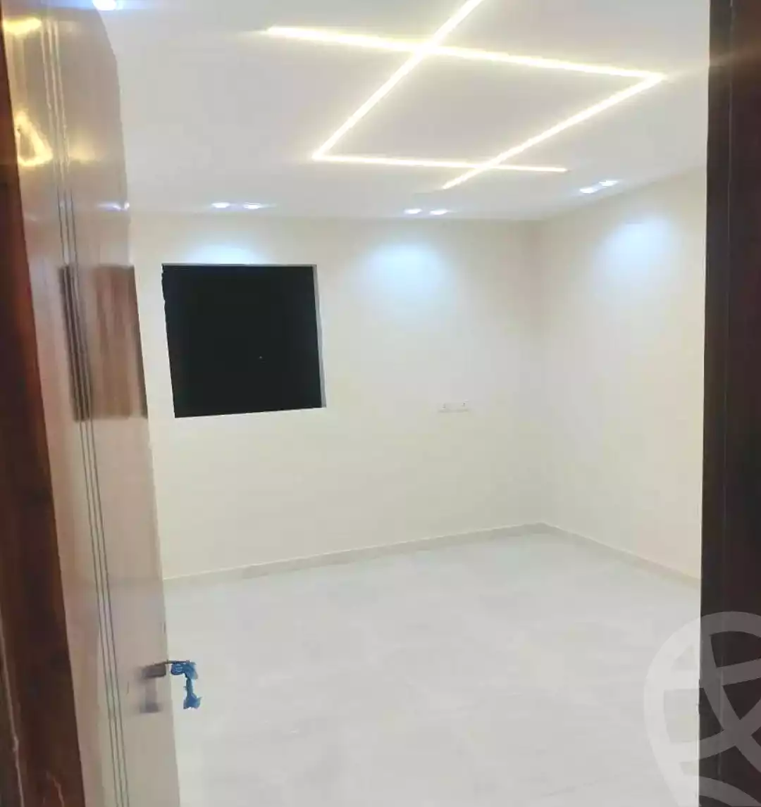 https://aqarmap.com.eg/en/listing/7123475-for-sale-alexandria-miami