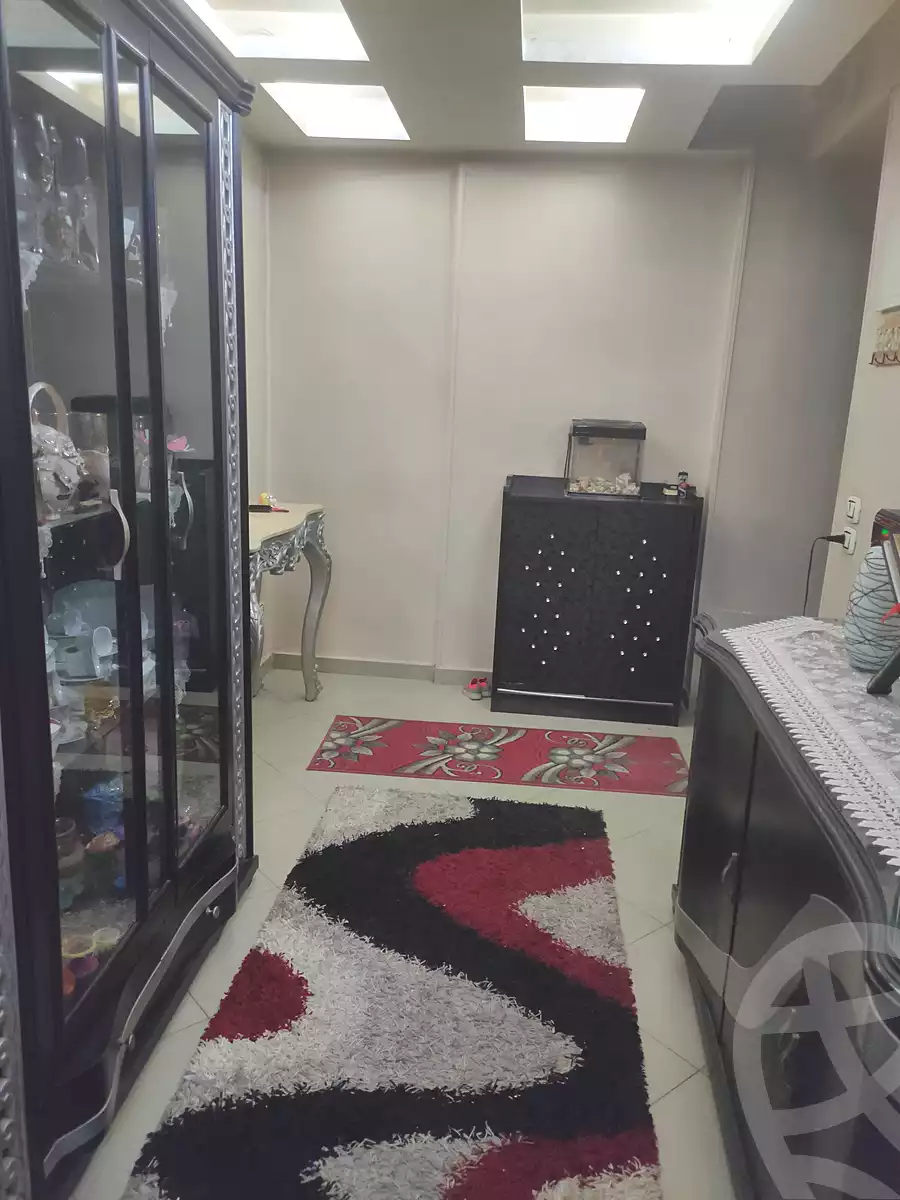 https://aqarmap.com.eg/en/listing/7123521-for-rent-cairo-dar-el-salam-gesr-el-alai-square-st