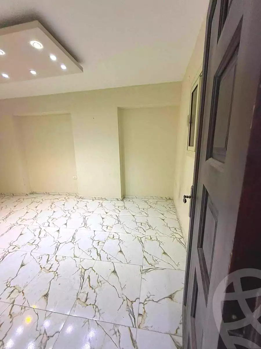 https://aqarmap.com.eg/ar/listing/7123599-for-rent-cairo-elnozha-Streettt-27