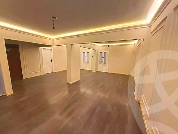 https://aqarmap.com.eg/en/listing/7124017-for-sale-cairo-helwan-azam-mosque-st