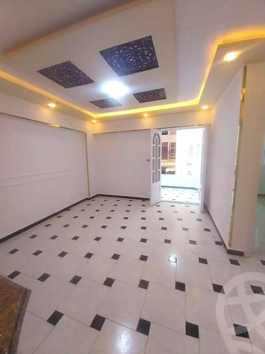https://aqarmap.com.eg/ar/listing/7124043-for-sale-alexandria-al-agamy-shataa-el-nakheel